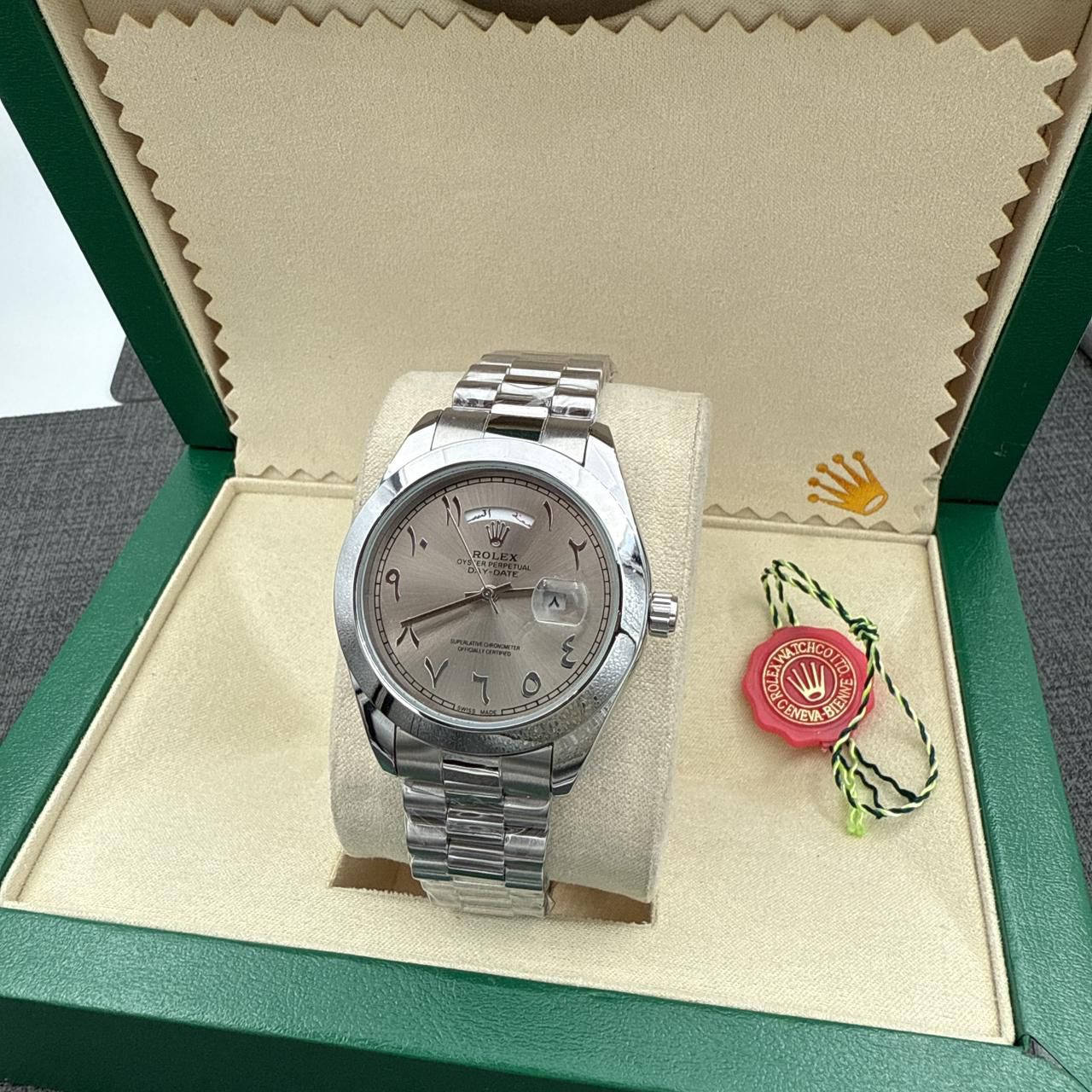 Rolex watch for man battery operated size ( 41 )